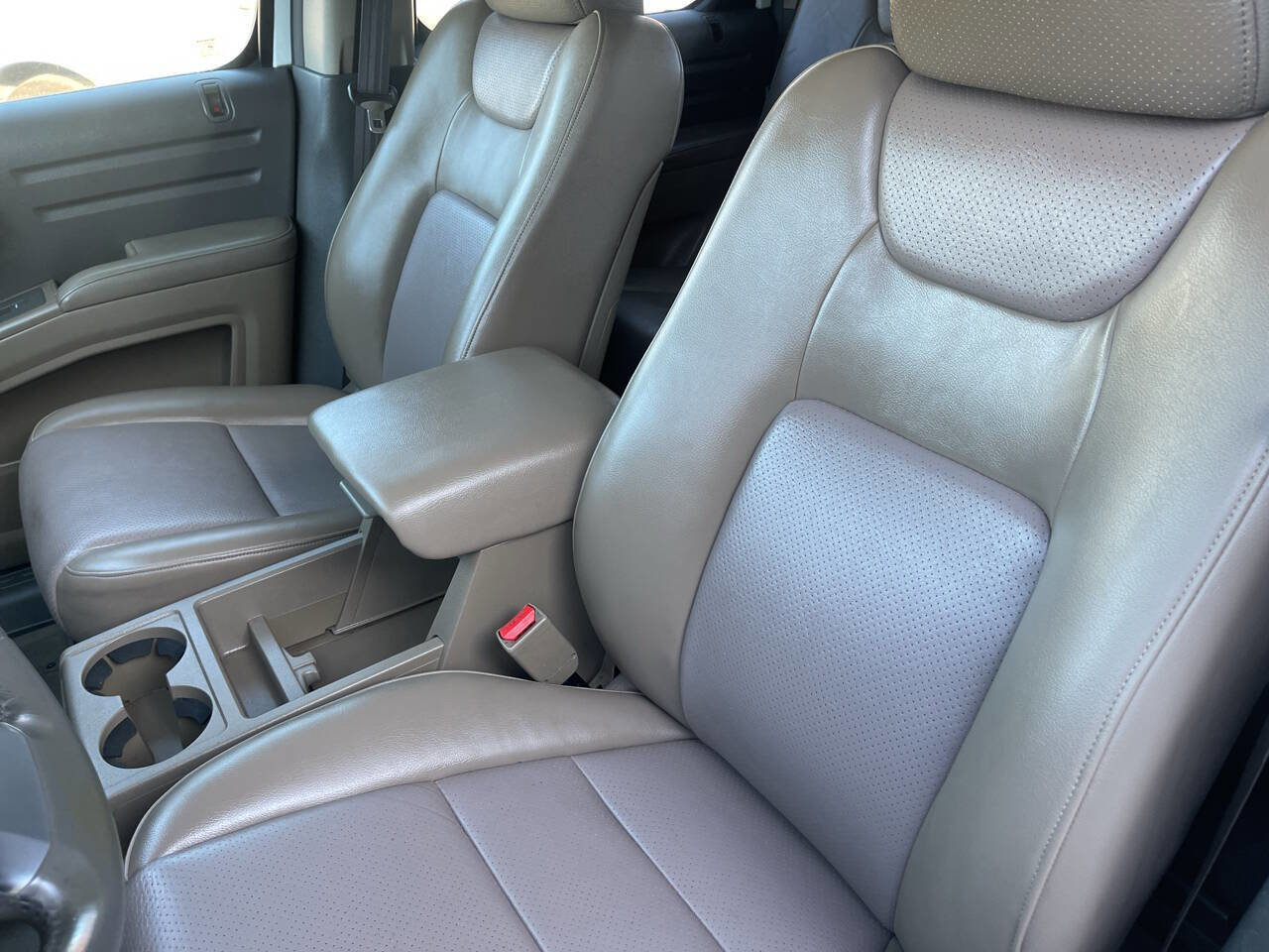 Used 2007 Honda Ridgeline RTL image 17