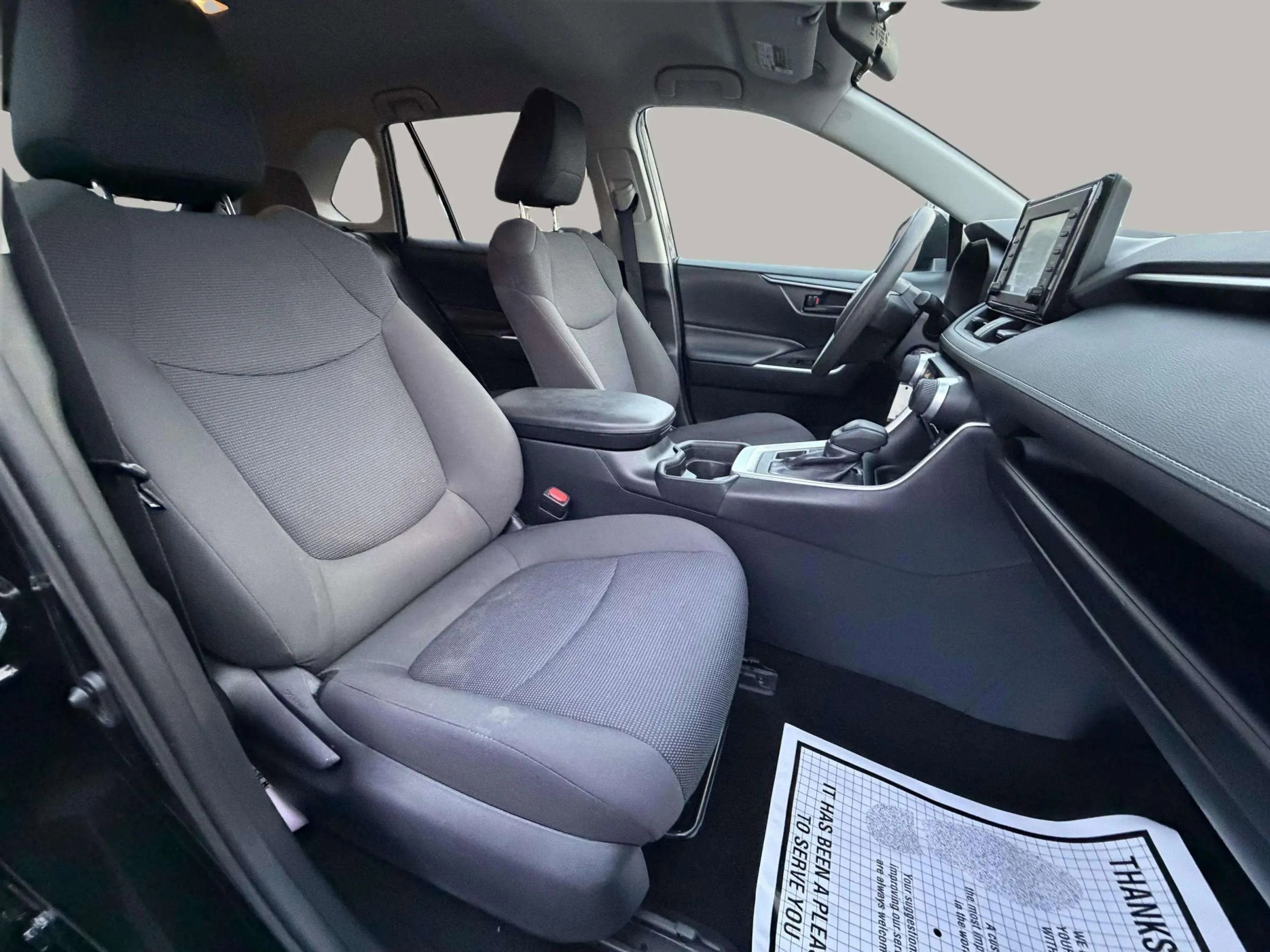 Used 2019 Toyota RAV4 LE image 15