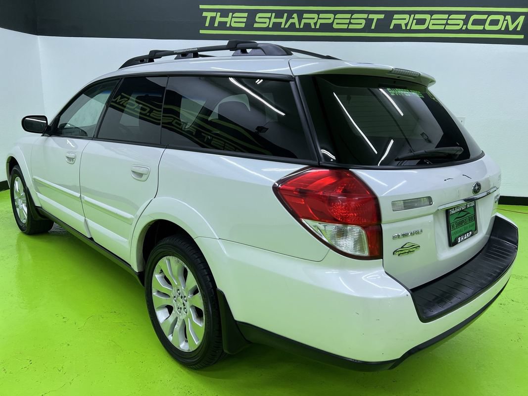 Used 2009 Subaru Outback 2.5i Limited AWD/4WD image 7
