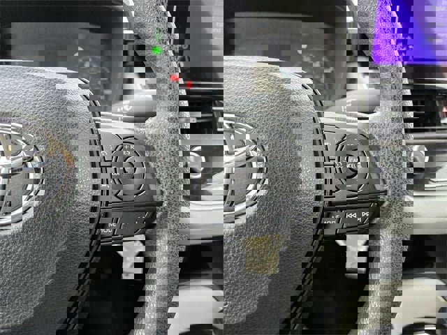 Used 2024 Toyota Corolla LE image 22