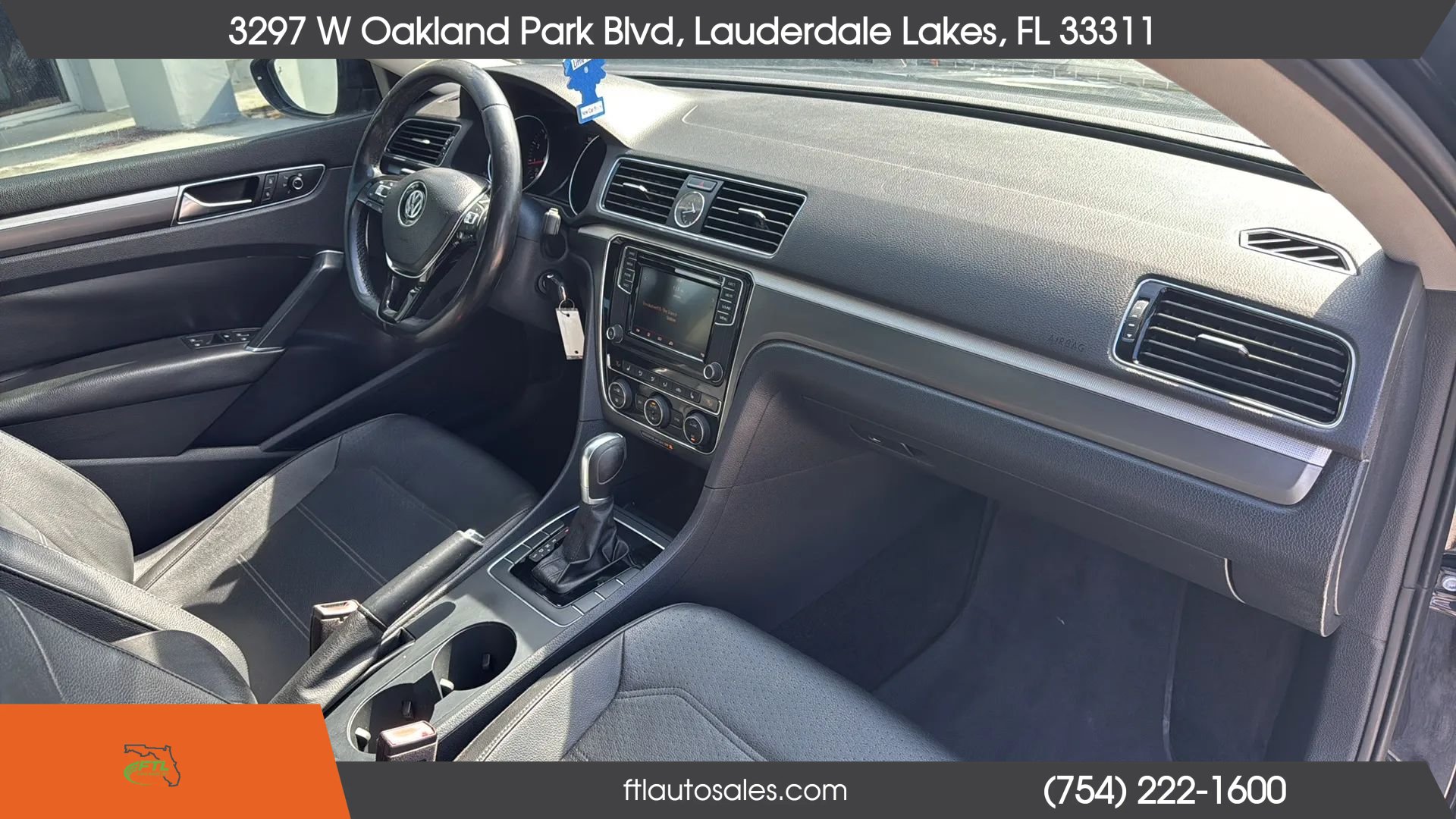 Used 2017 Volkswagen Passat 1.8T R-Line FWD image 35