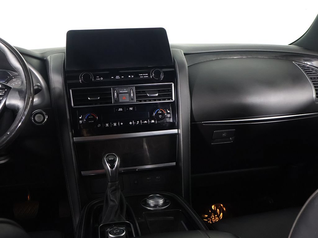Used 2024 INFINITI QX80 Sensory AWD/4WD image 39