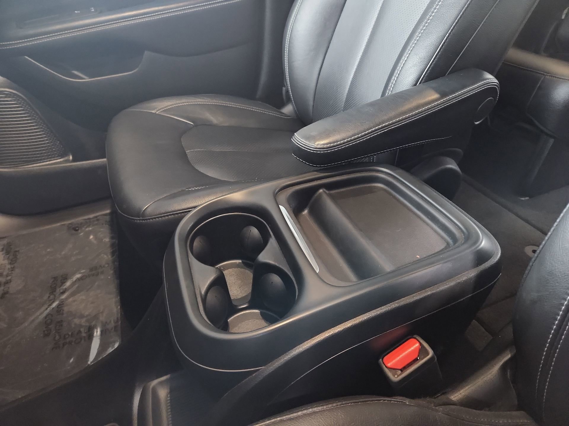 Certified 2020 Chrysler Pacifica Touring-L w/ Advanced Safetytec Group AWD/4WD image 22