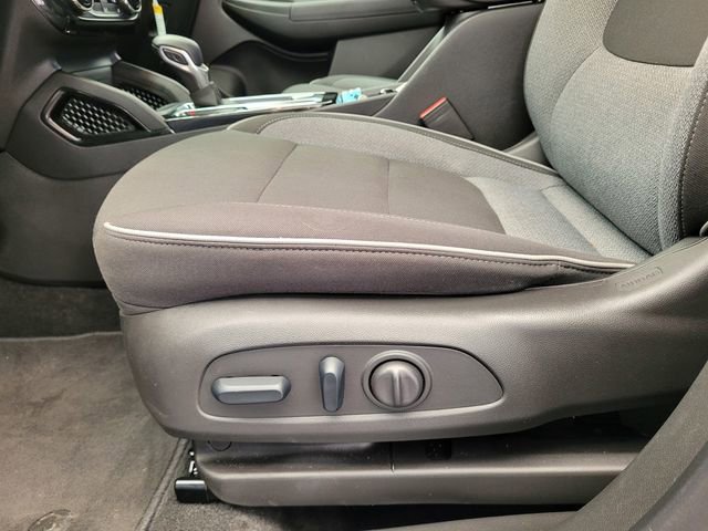 Used 2025 Chevrolet TrailBlazer LT w/ Convenience Package image 21