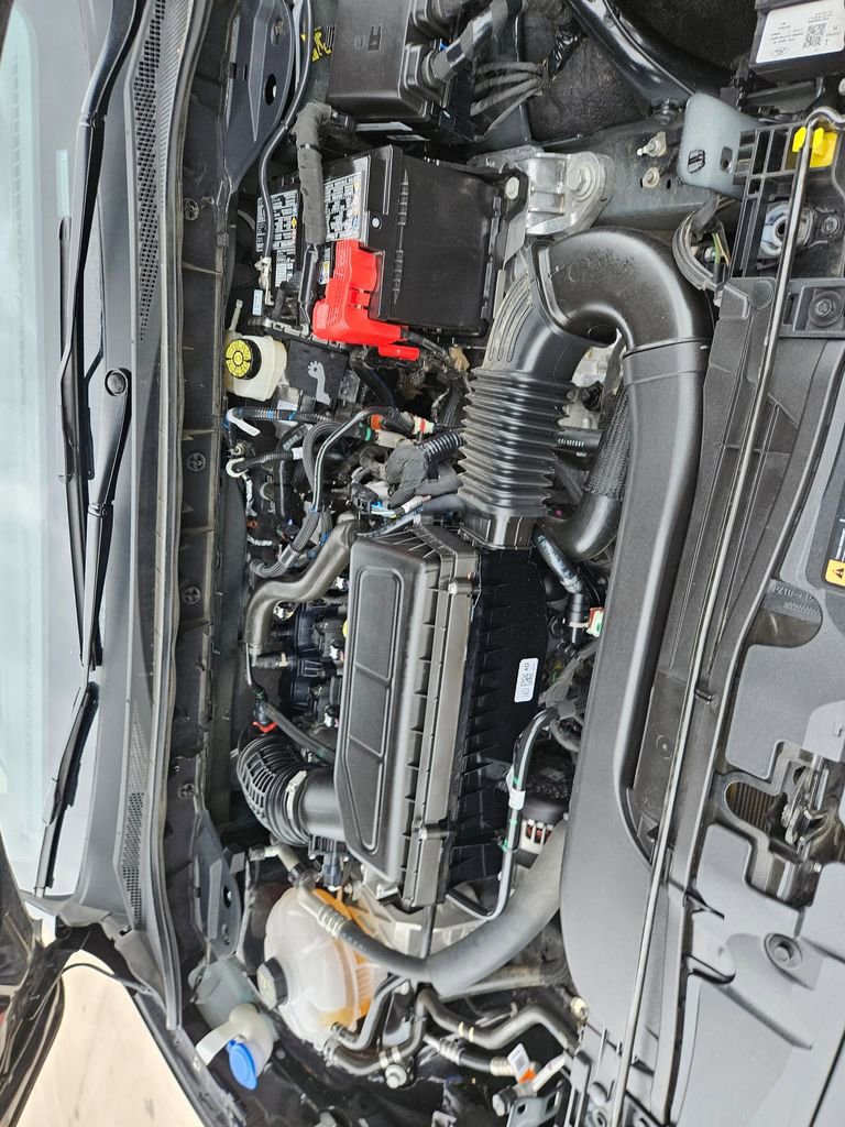 Used 2025 Ford Escape ST-Line FWD image 23