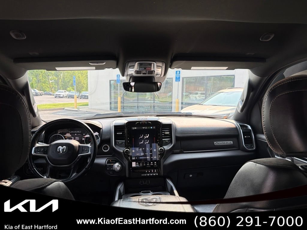 Used 2023 RAM 1500 Laramie AWD/4WD image 18