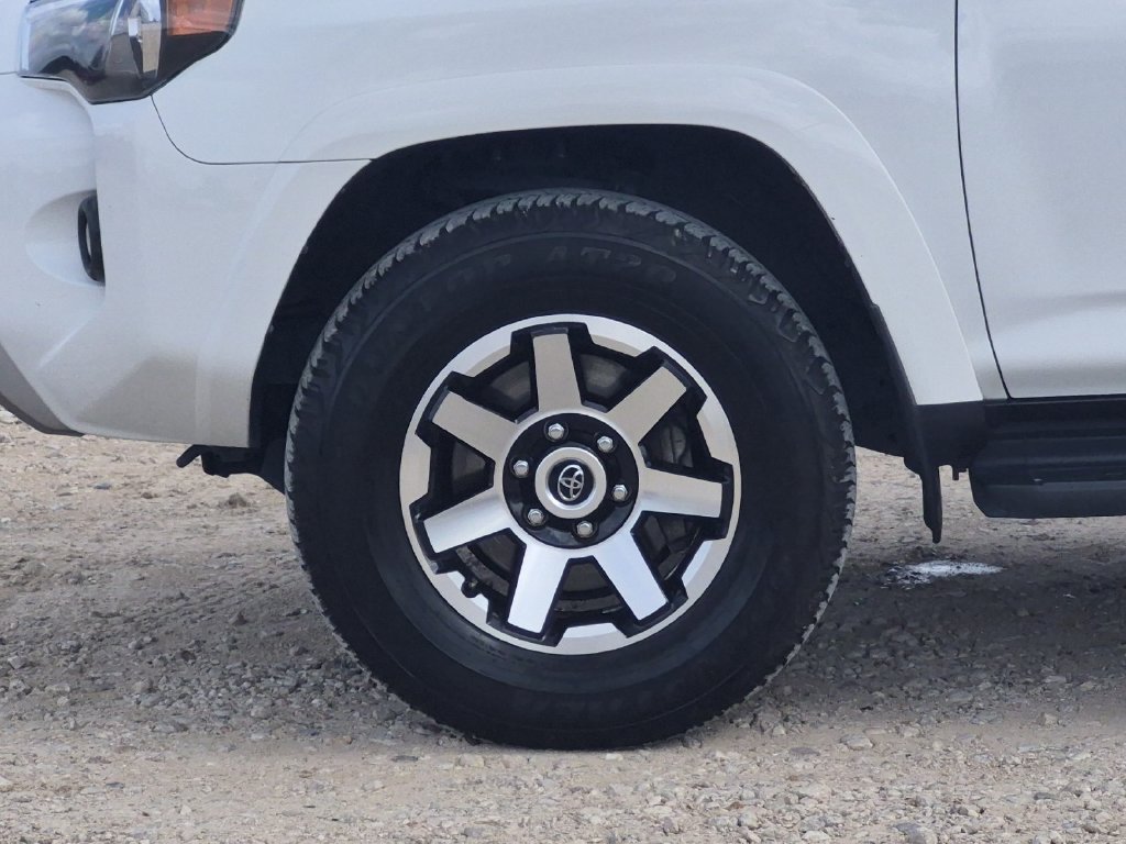 Certified 2024 Toyota 4Runner TRD Off-Road AWD/4WD image 27