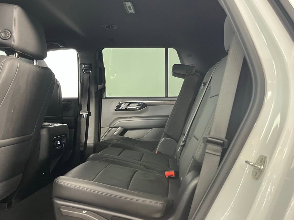 Used 2025 Chevrolet Tahoe LT image 26