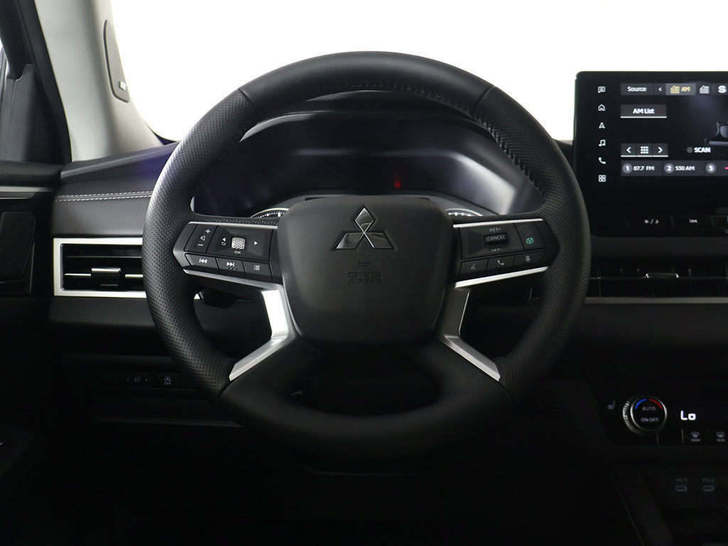 New 2026 Mitsubishi Outlander SE FWD image 39