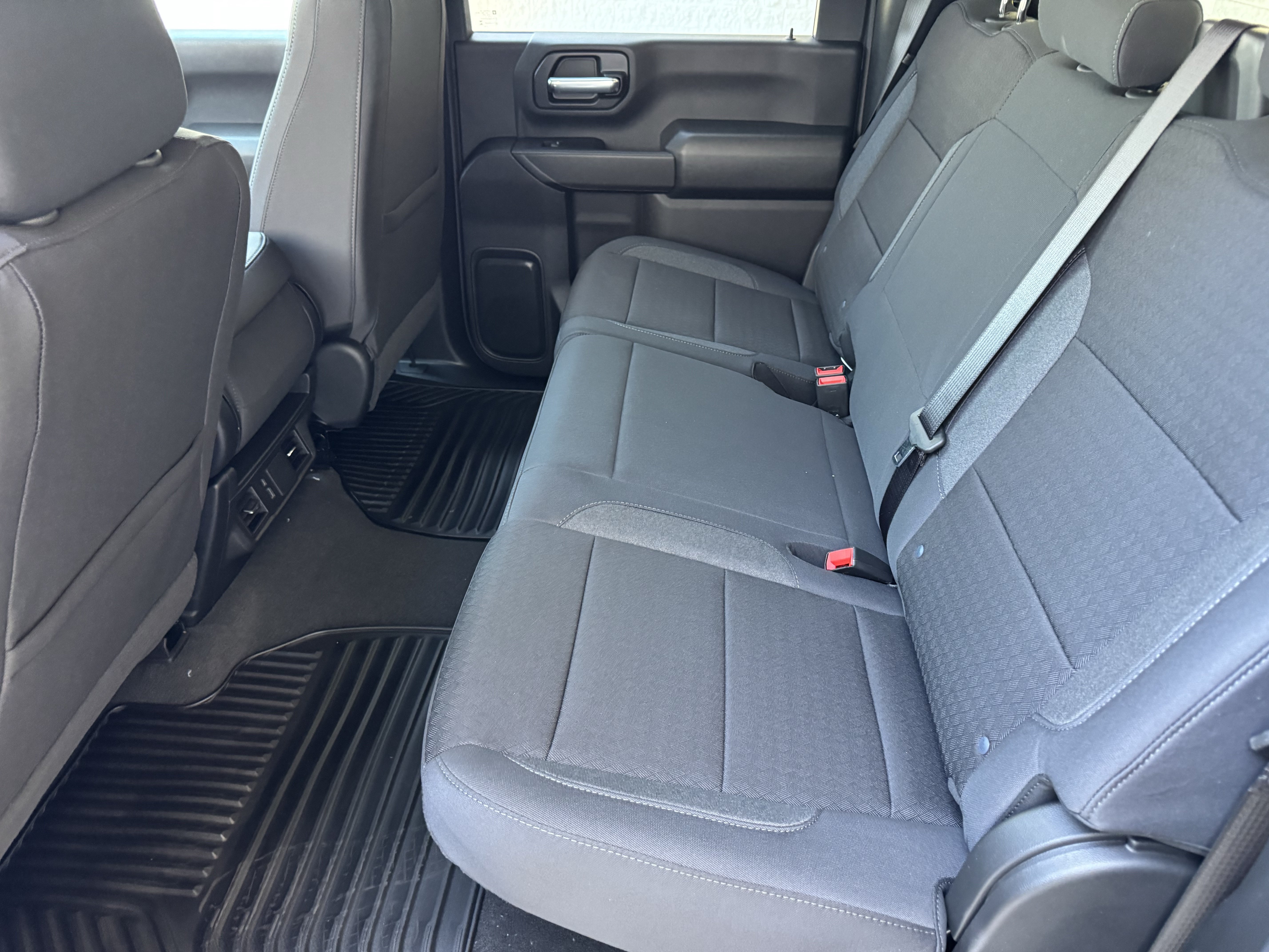 New 2026 Chevrolet Silverado 2500 Custom w/ Custom Value Package AWD/4WD image 15