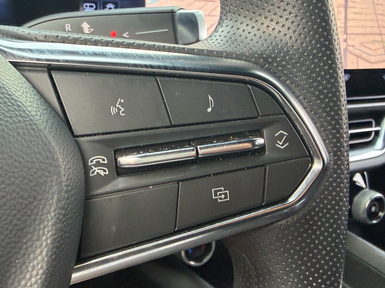 Used 2025 Chevrolet Equinox EV LT FWD image 26