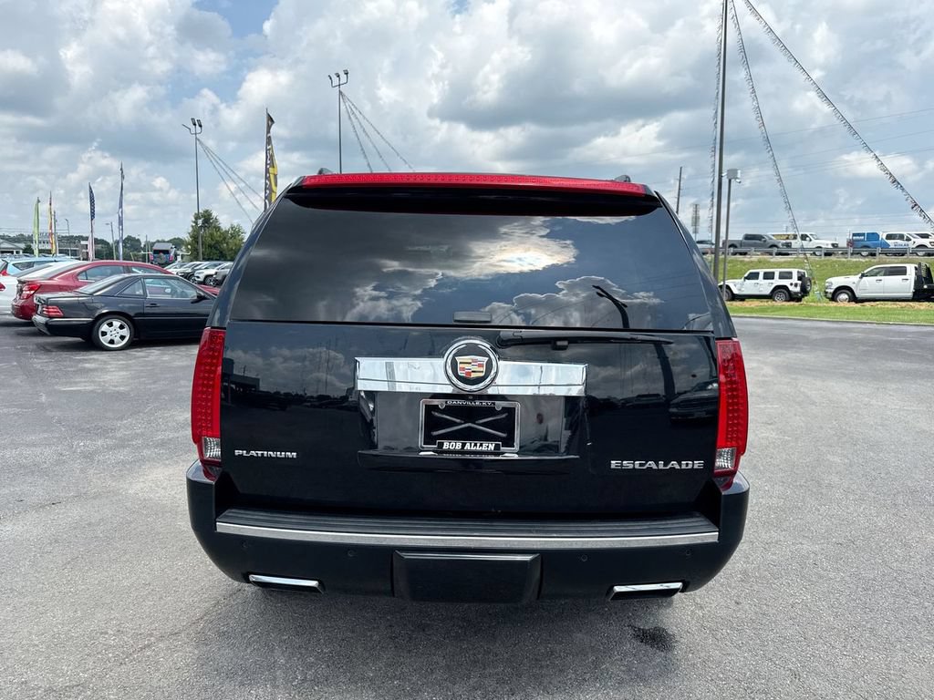 Used 2014 Cadillac Escalade Platinum AWD/4WD image 11