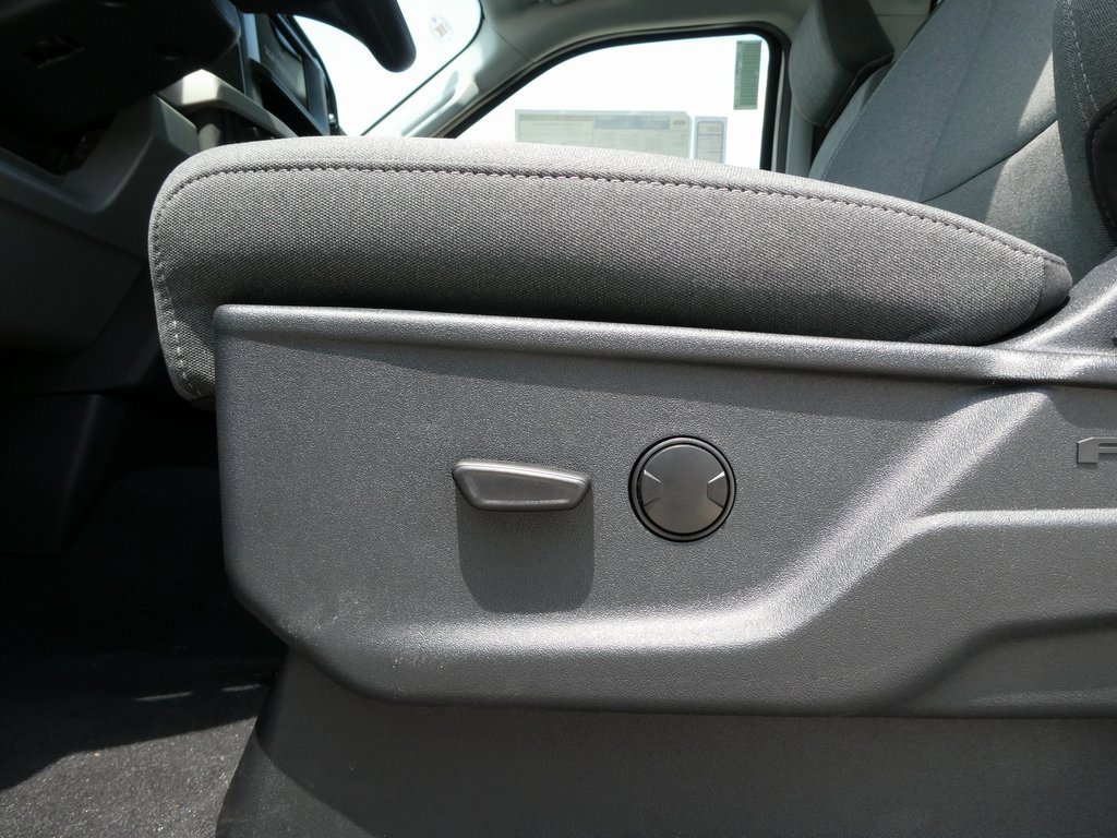 New 2025 Ford F350 XLT w/ Snow Plow Prep Package image 8