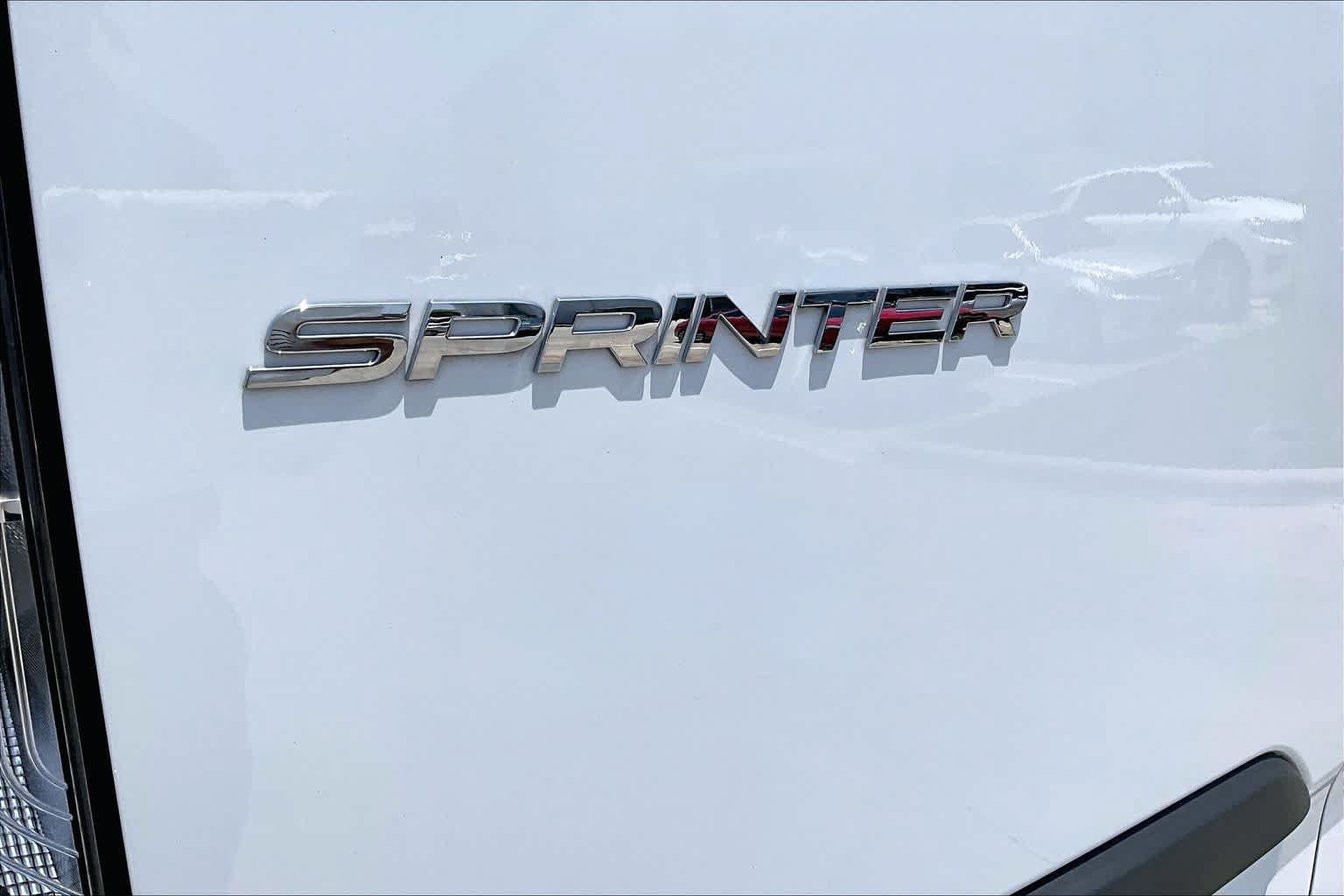 Used 2023 Mercedes-Benz Sprinter 1500 image 10