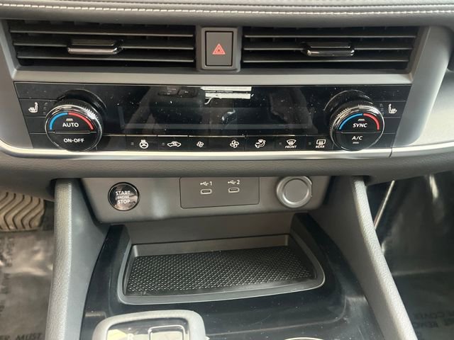 New 2026 Nissan Rogue SV image 15