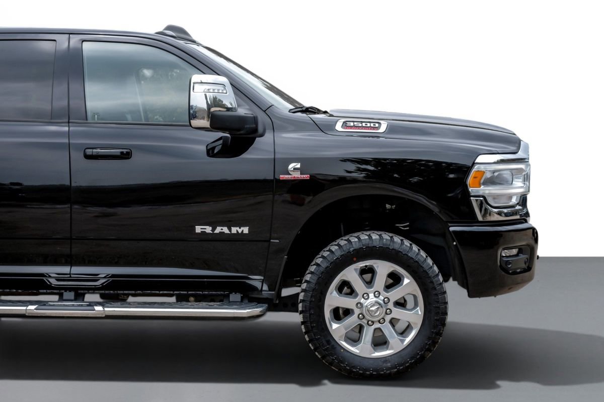Used 2023 RAM 3500 Laramie AWD/4WD image 7