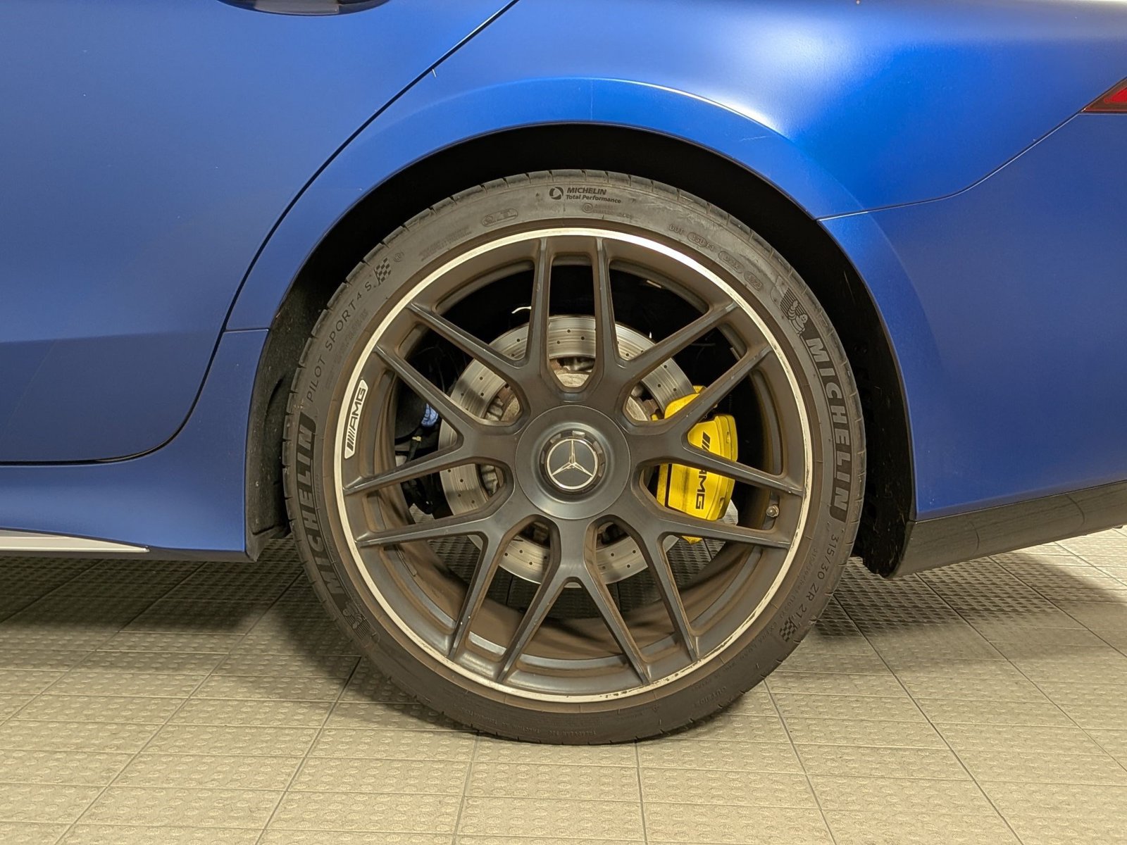 Used 2020 Mercedes-Benz AMG GT 63 S image 27