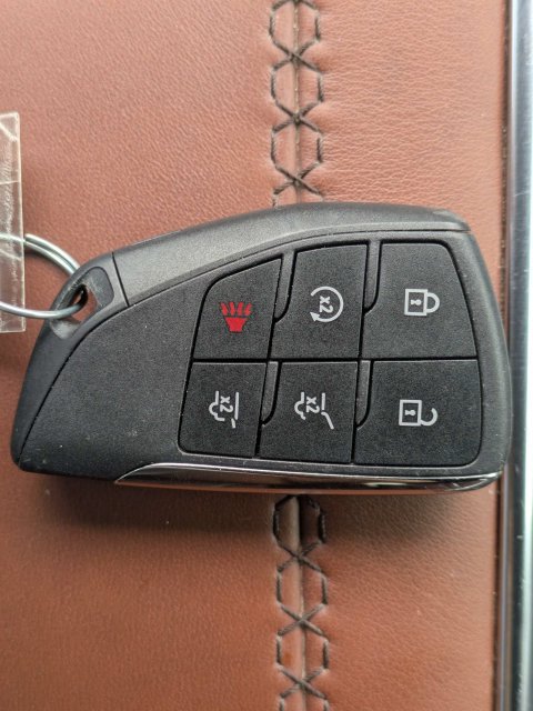 Used 2023 GMC Yukon Denali Ultimate AWD/4WD image 36
