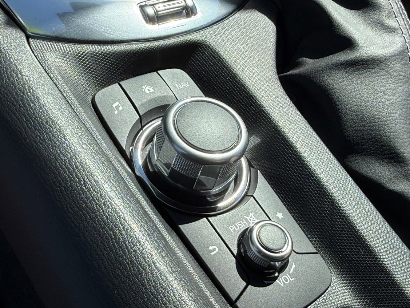 Used 2022 MAZDA MX-5 Miata RF Grand Touring w/ Weather Package image 12