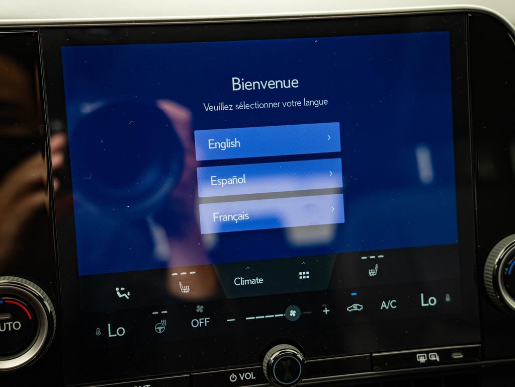 New 2026 Lexus NX 350 AWD image 32