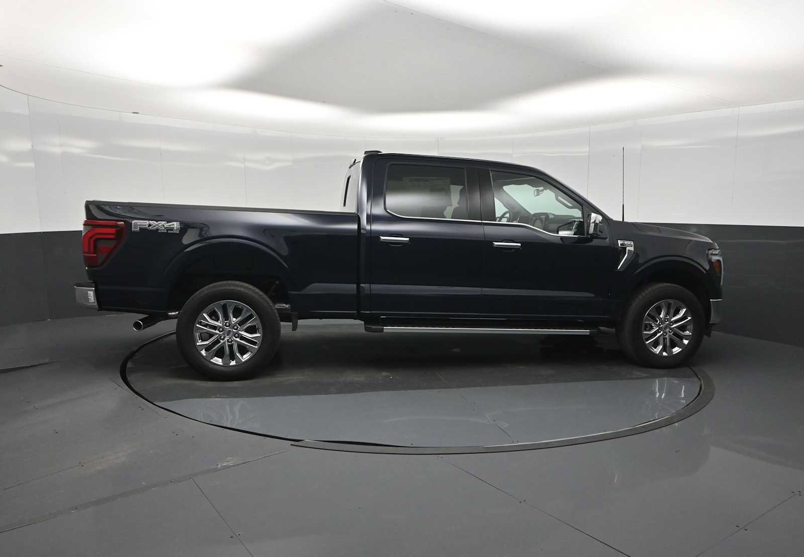 New 2026 Ford F150 Lariat w/ Equipment Group 501A Mid AWD/4WD image 9