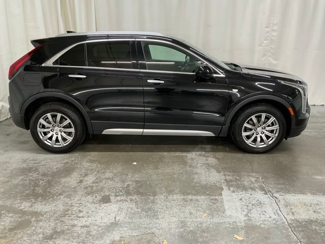 Used 2019 Cadillac XT4 Premium Luxury w/ Cold Weather Package image 2