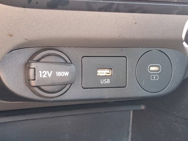 Certified 2026 Hyundai Elantra SE FWD image 22
