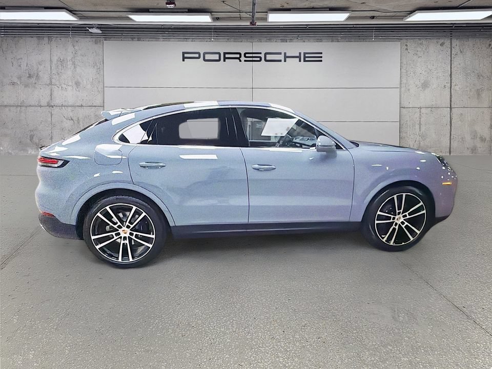 New 2026 Porsche Cayenne Coupe AWD/4WD image 8