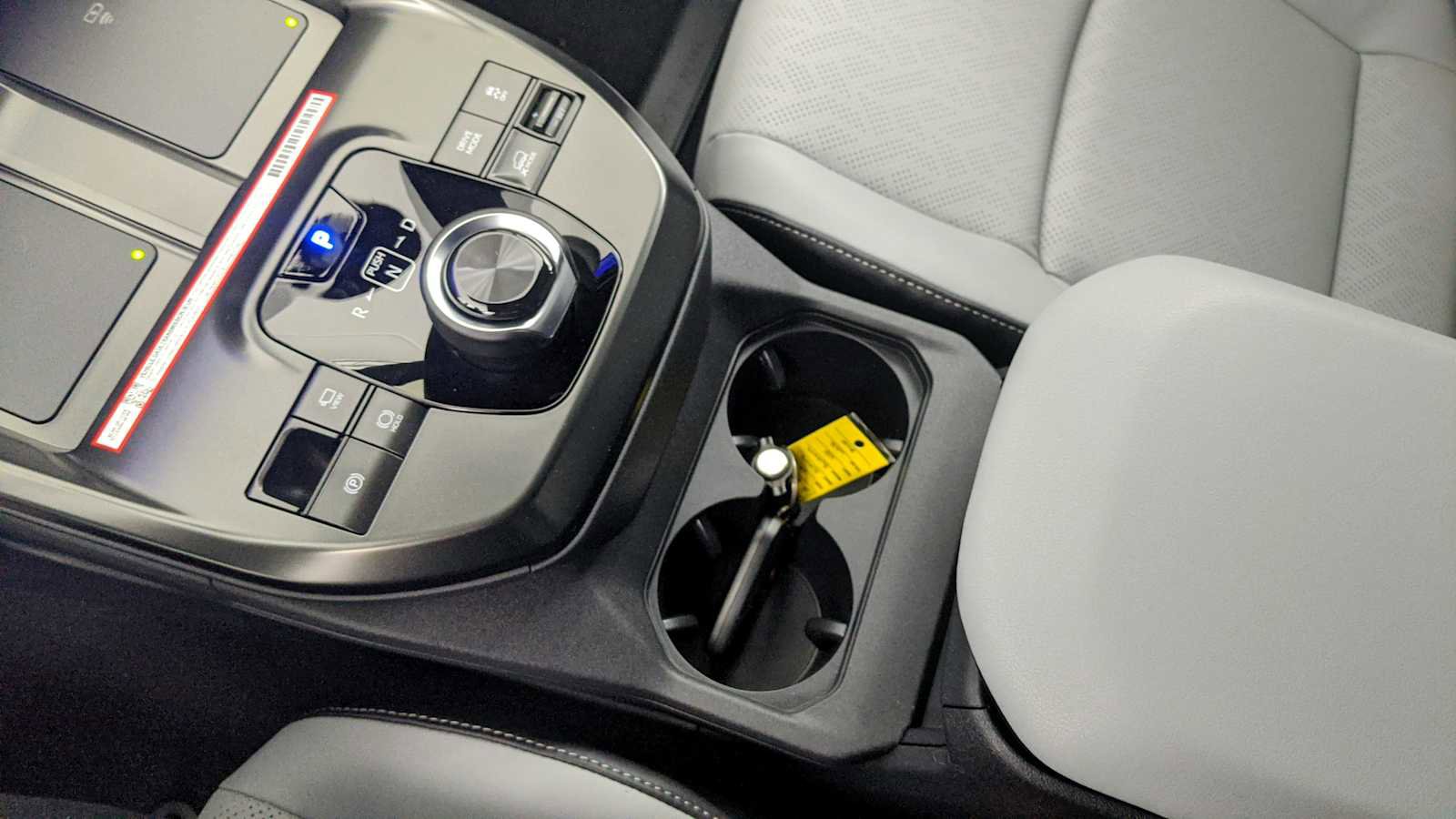 New 2026 Subaru Solterra image 18