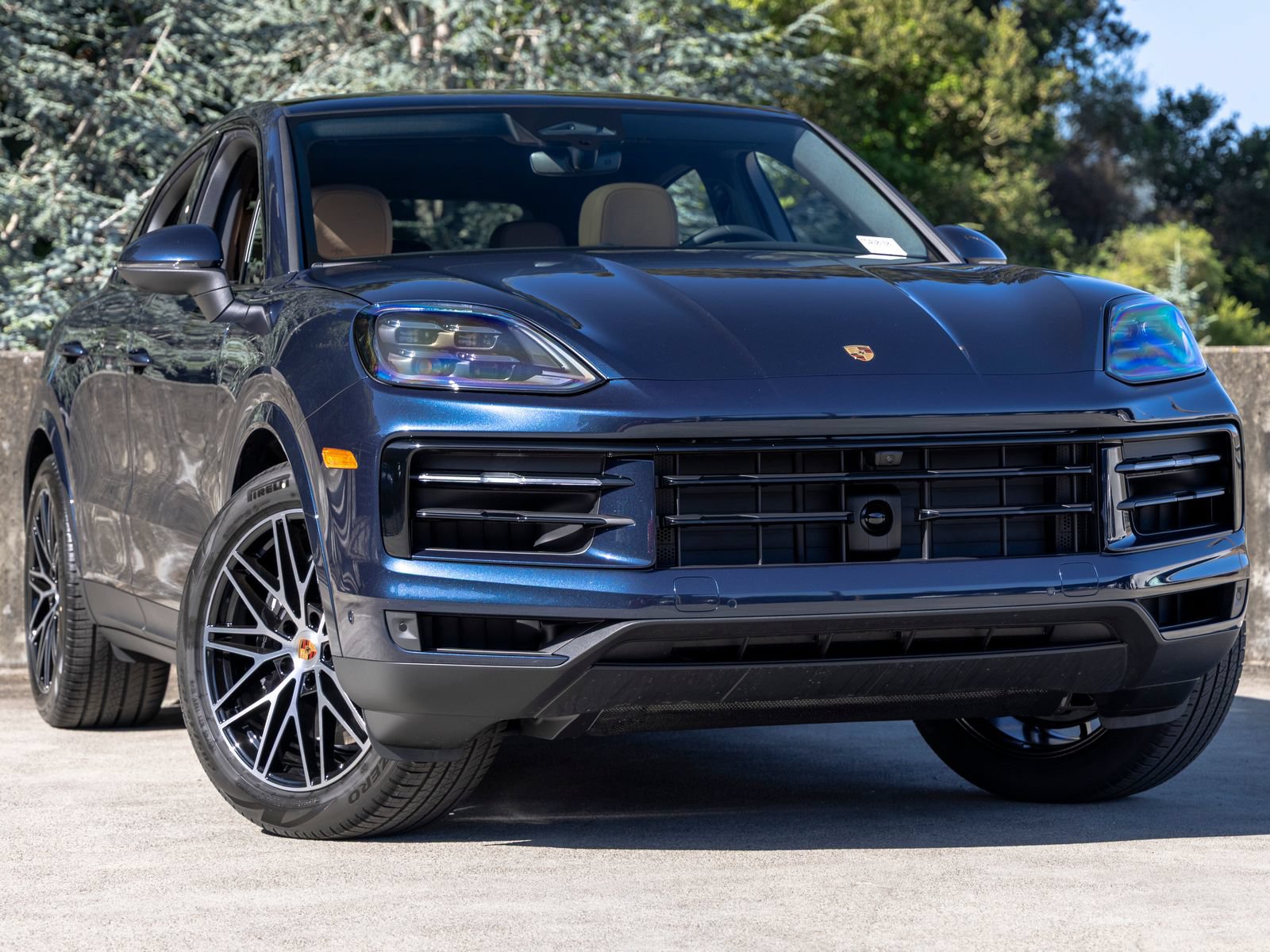 New 2026 Porsche Cayenne Coupe AWD/4WD image 6