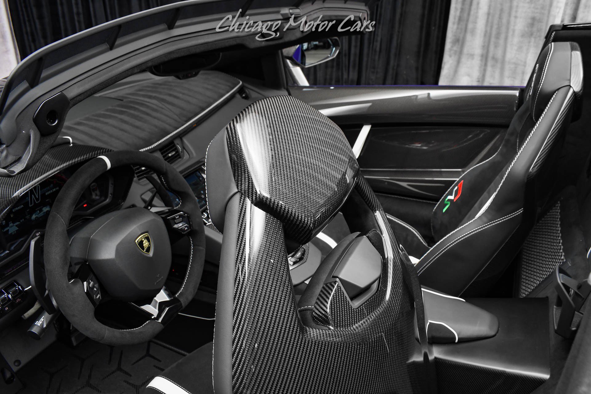 Used 2021 Lamborghini Aventador SVJ image 20