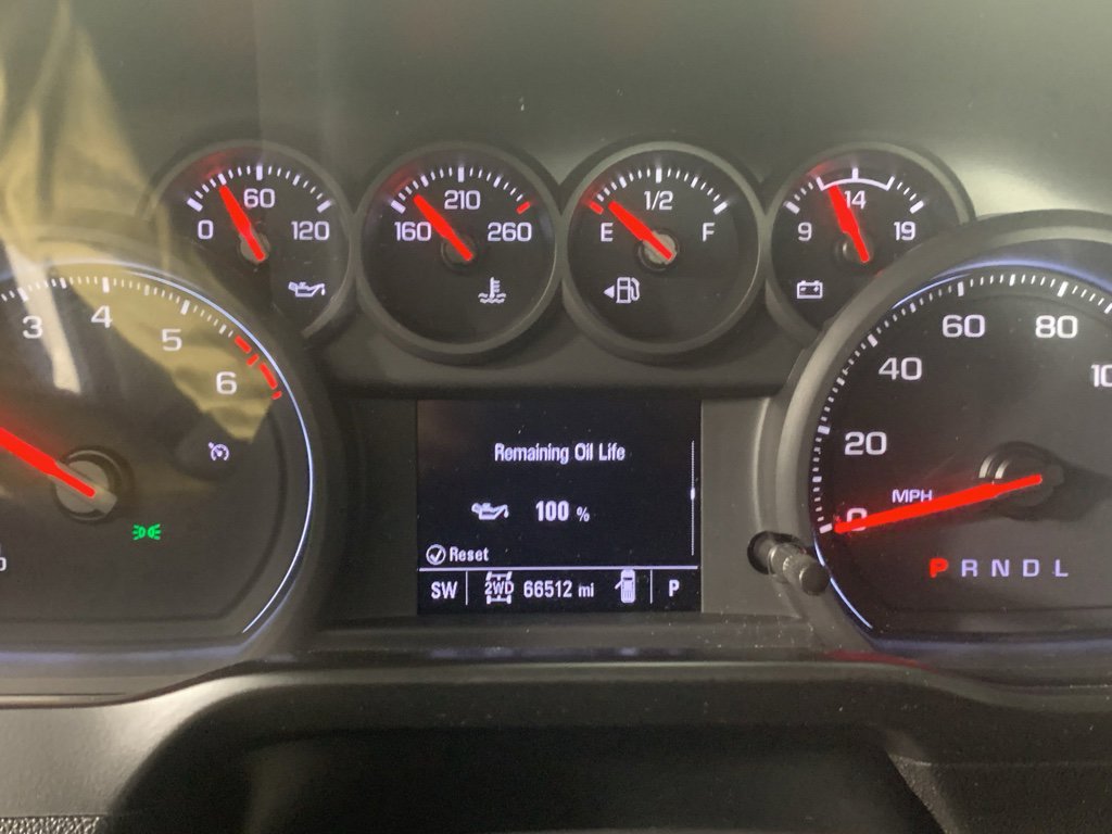 Used 2021 Chevrolet Silverado 1500 Custom image 24