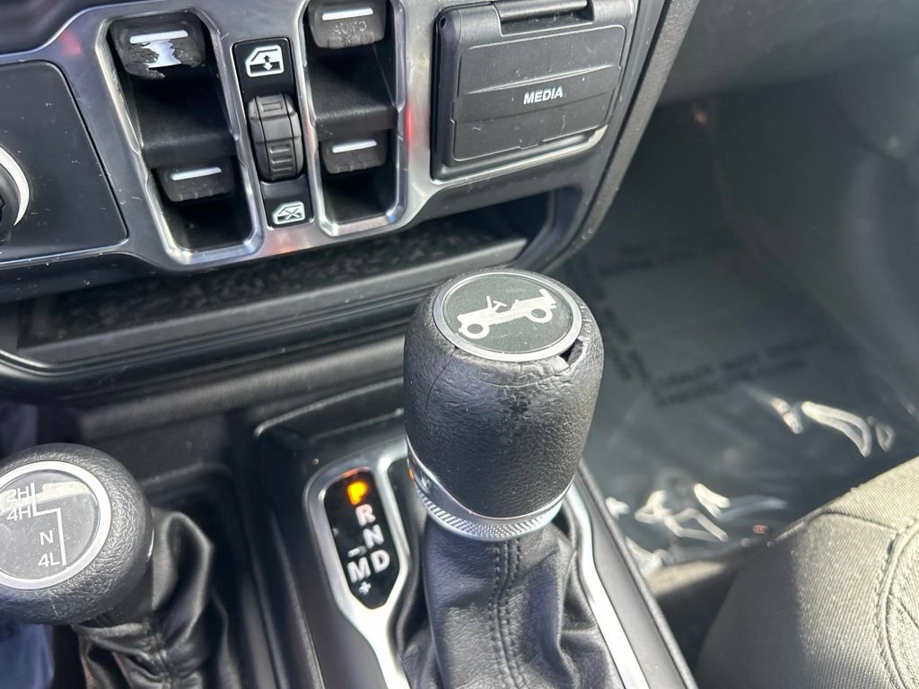 Used 2019 Jeep Wrangler Unlimited Sport S AWD/4WD image 13