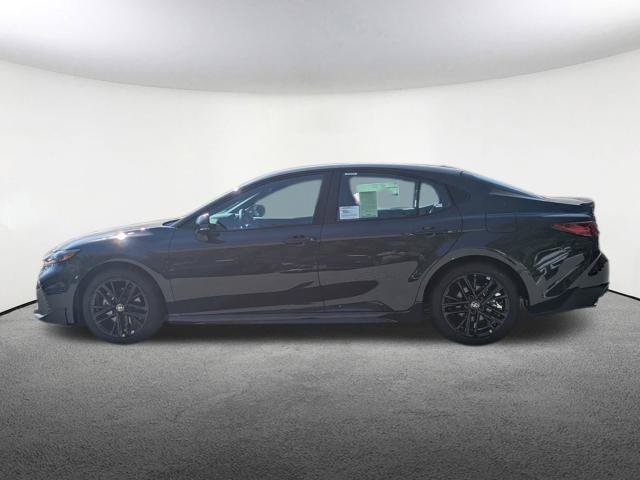 New 2026 Toyota Camry SE FWD image 9