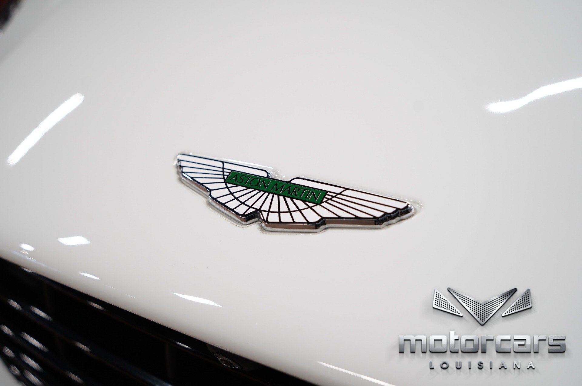 Used 2018 Aston Martin DB11 Coupe RWD image 11