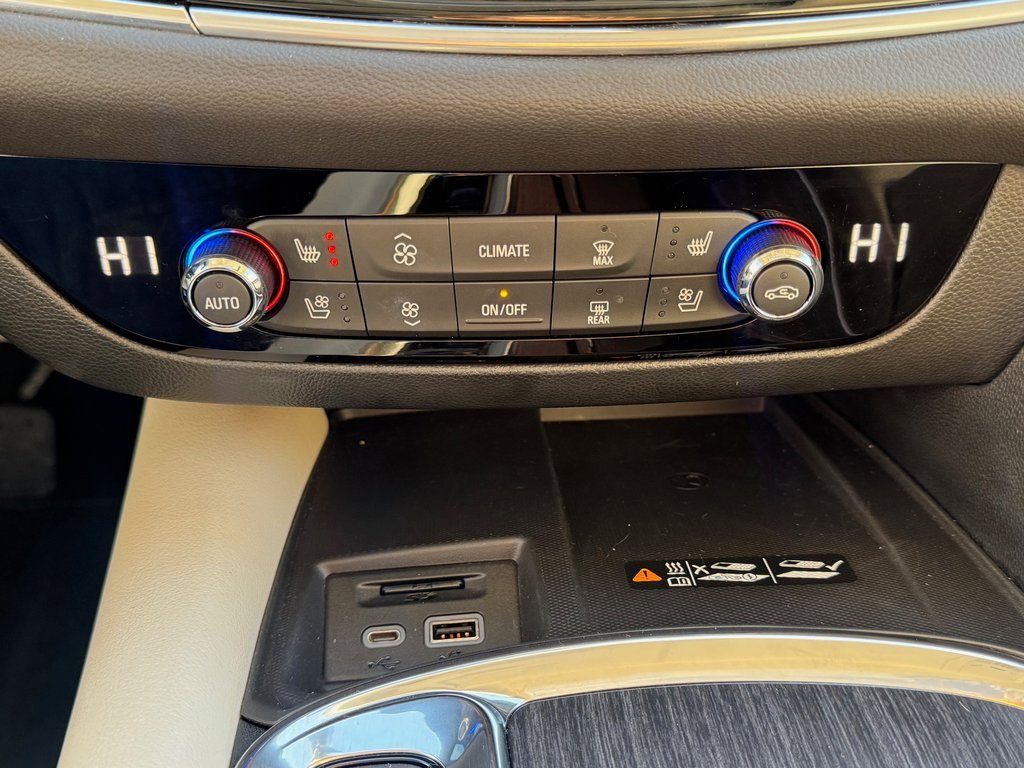 Used 2023 Buick Enclave Avenir w/ Avenir Technology Package image 18