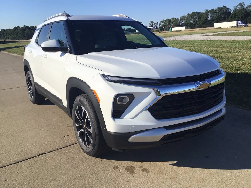 New 2026 Chevrolet TrailBlazer LT w/ Convenience Package image 1