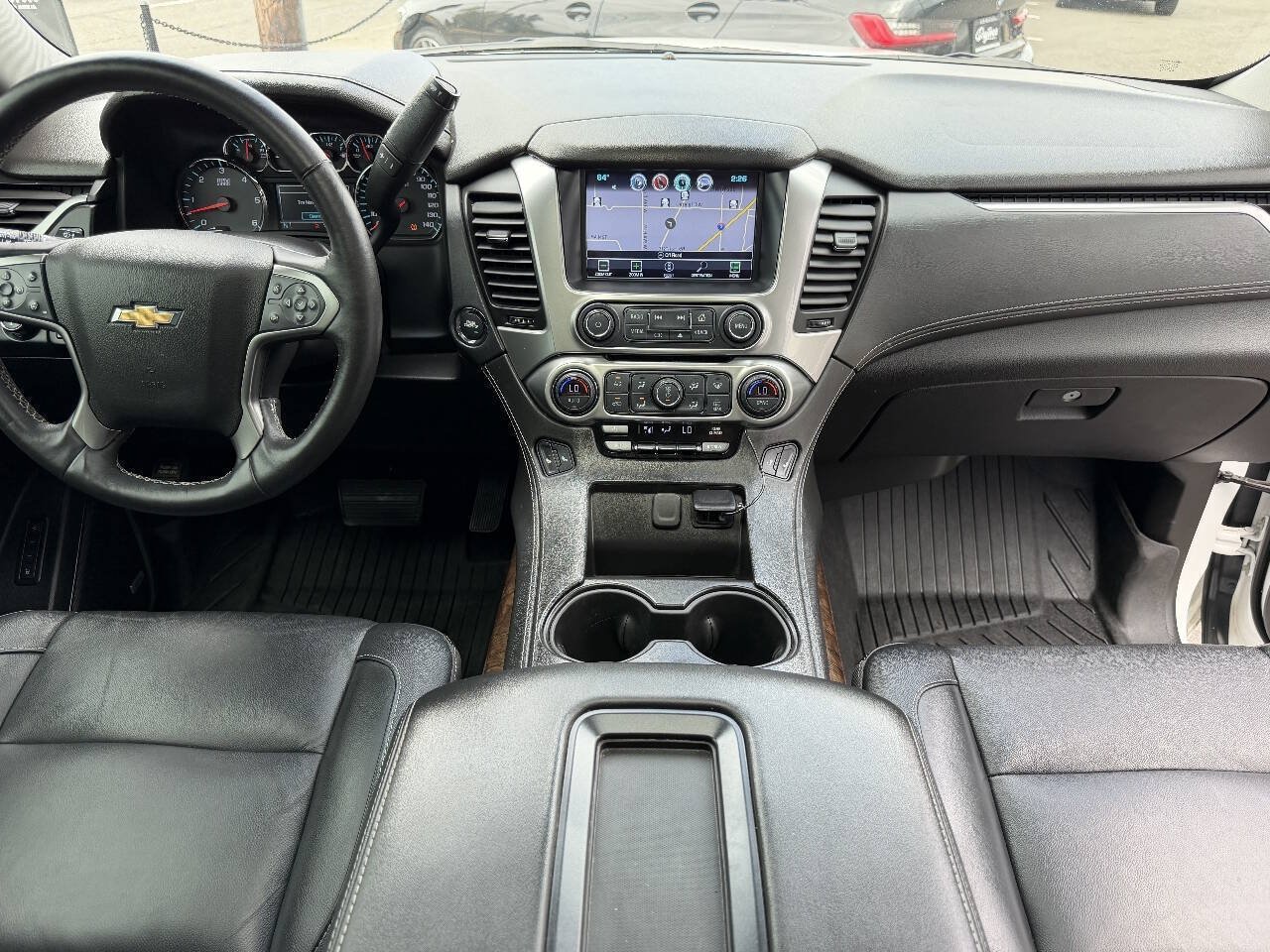 Used 2018 Chevrolet Tahoe LT w/ Luxury Package AWD/4WD image 28