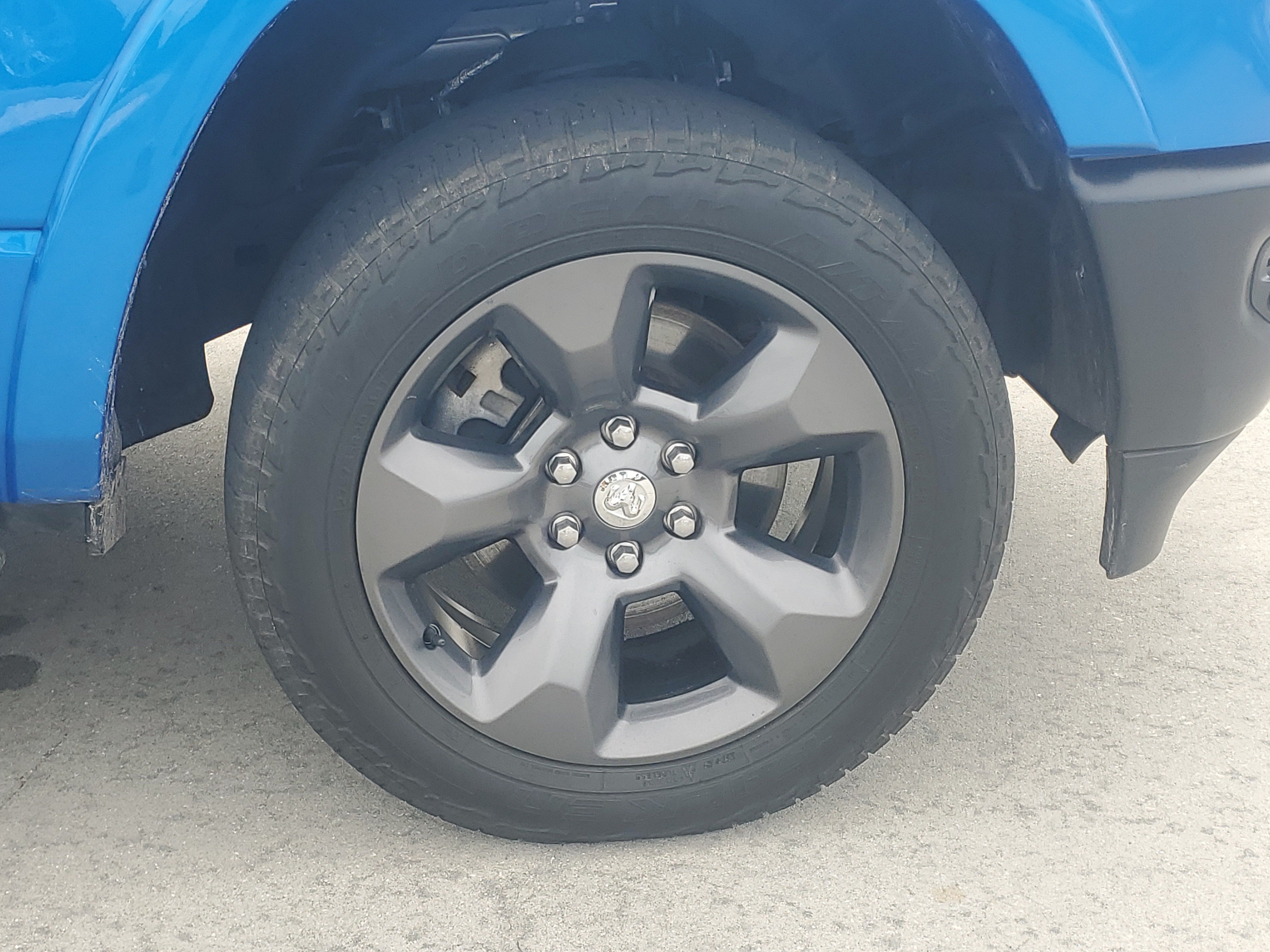 Used 2023 RAM 1500 Big Horn AWD/4WD image 7