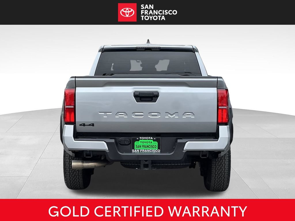 Certified 2025 Toyota Tacoma TRD Off-Road AWD/4WD image 4