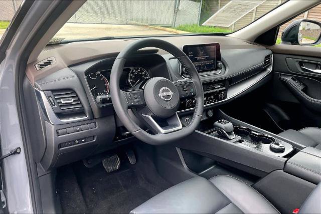 Certified 2023 Nissan Rogue SV w/ SV Premium B Package AWD/4WD image 18