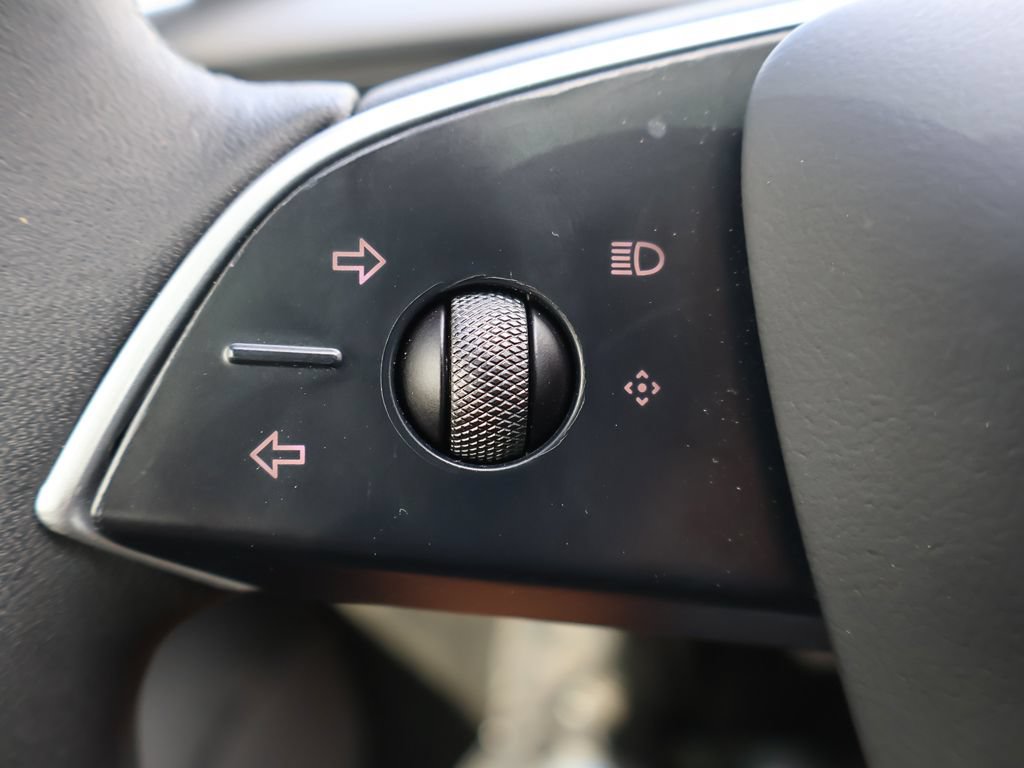 Used 2024 Tesla Model 3 Performance AWD/4WD image 40