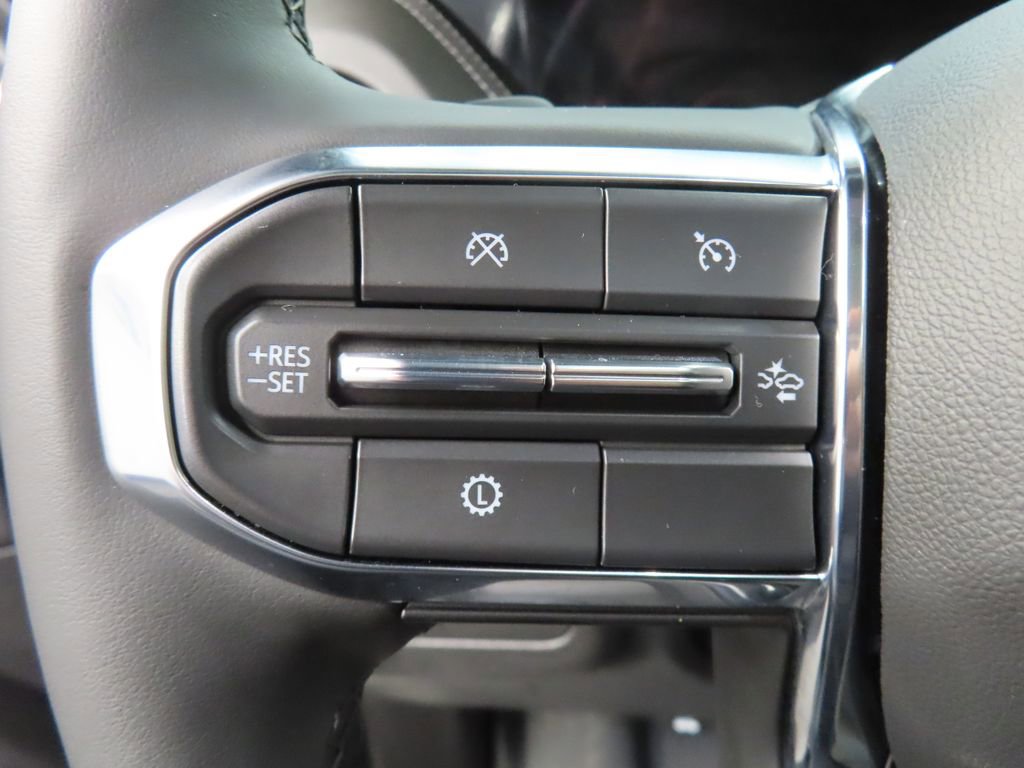 Used 2025 GMC Yukon XL Denali w/ Sun & Power Step Package AWD/4WD image 53