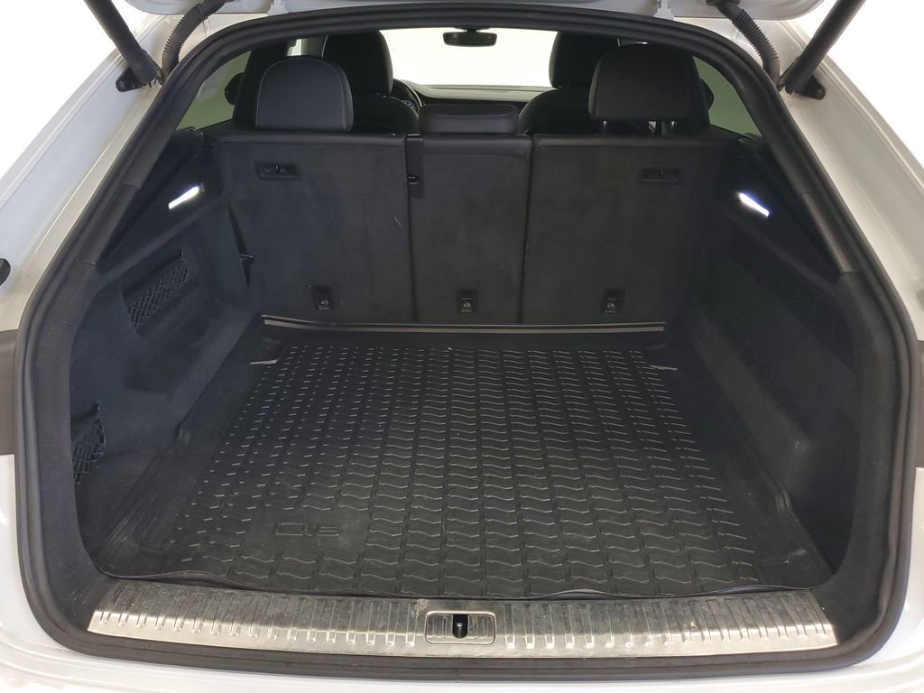 Used 2020 Audi Q8 Premium Plus w/ Premium Plus Package image 23