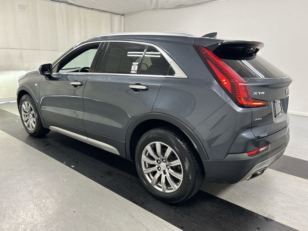 Used 2019 Cadillac XT4 Premium Luxury w/ Cold Weather Package AWD/4WD image 7