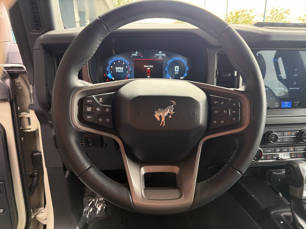 New 2026 Ford Bronco Badlands AWD/4WD image 21