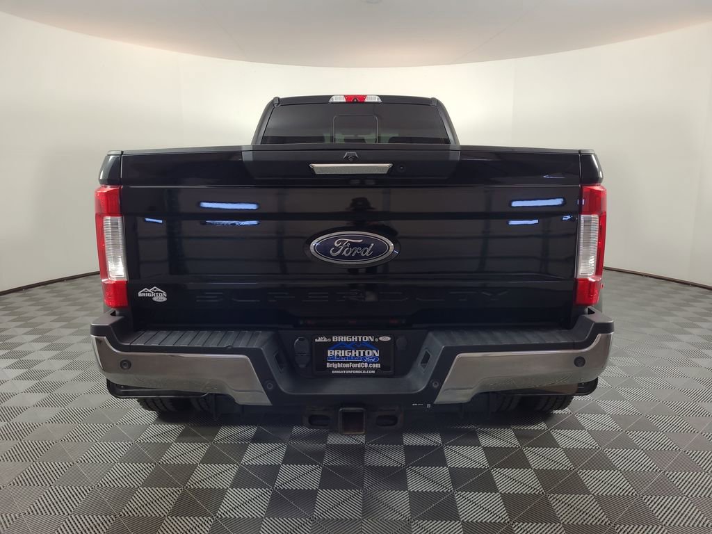 Used 2018 Ford F350 Lariat image 4