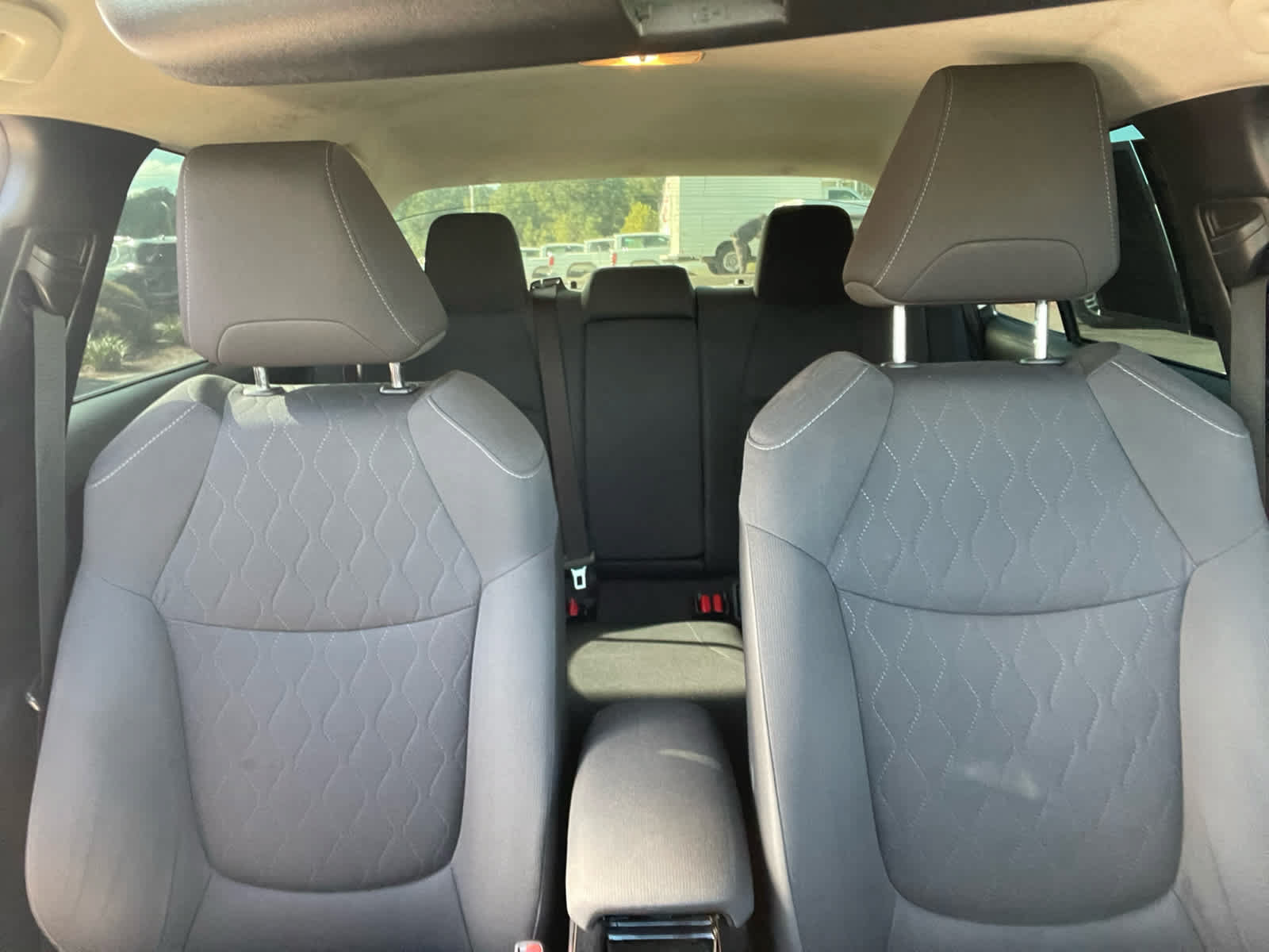 Used 2021 Toyota Corolla LE FWD image 28