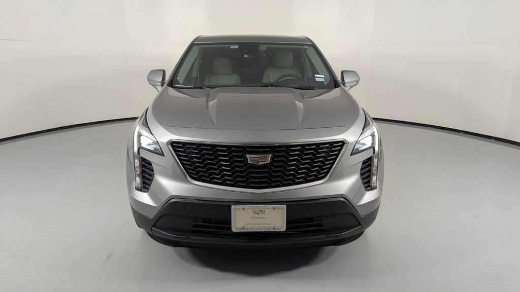 New 2026 Cadillac XT5 Premium Luxury w/ Driver Assist Package FWD image 2