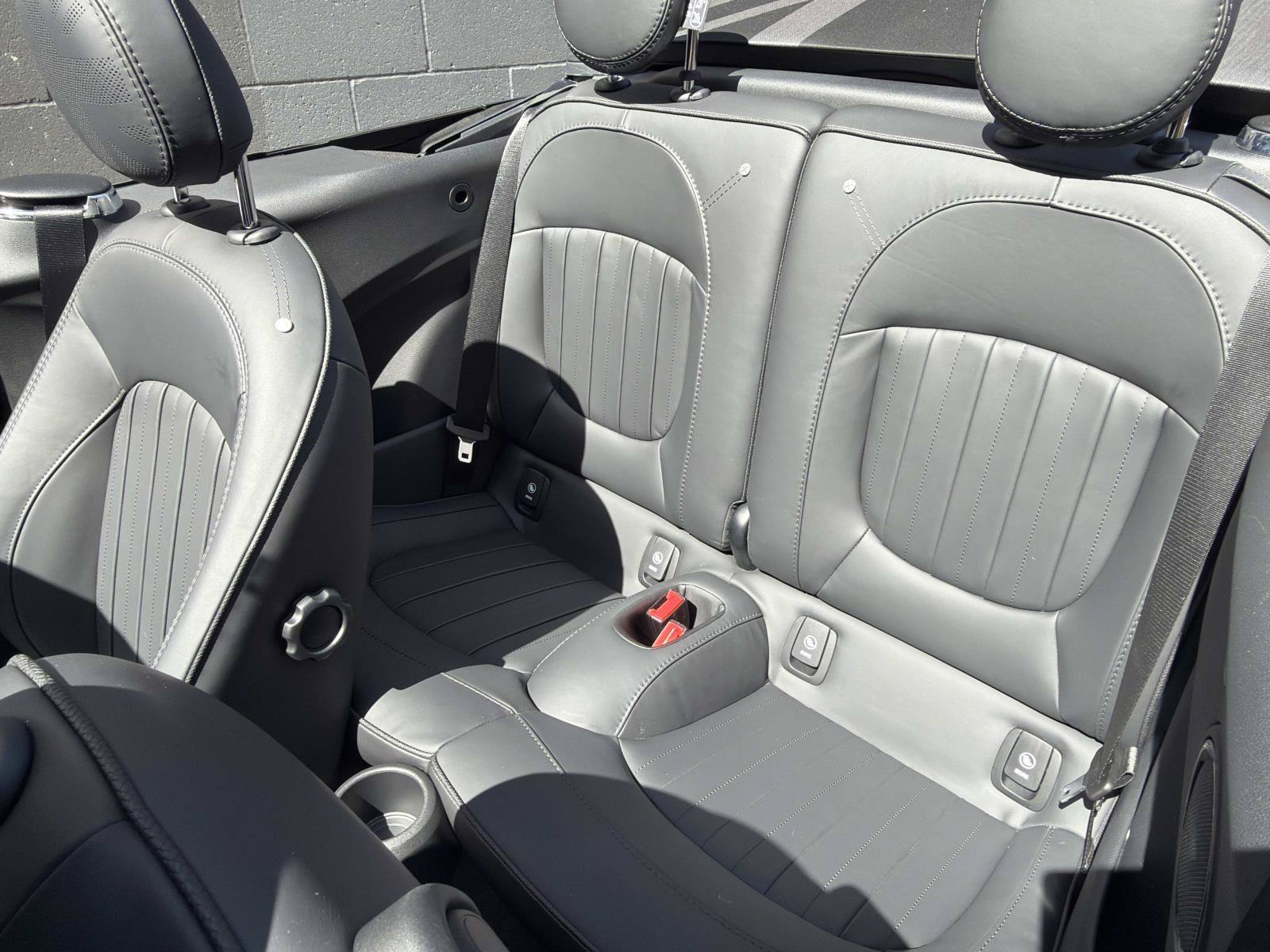 Used 2024 MINI Cooper S w/ Signature Upholstery Package FWD image 14